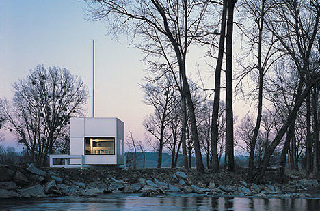 Link to The m-ch (micro compact home)