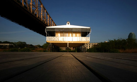 Link to Maison Tropicale to be displayed in London