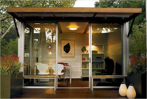 Link to Prefab goes retail: buy a kitHAUS at Design Within Reach