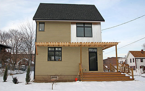 Link to Boston area home goes prefab and green